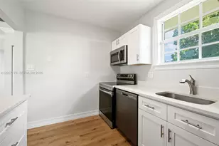 6894 3rd St, Jupiter, FL 33458 - Photo 15