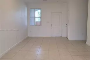 2685 SE 13th St, Homestead, FL 33035 - Photo 3