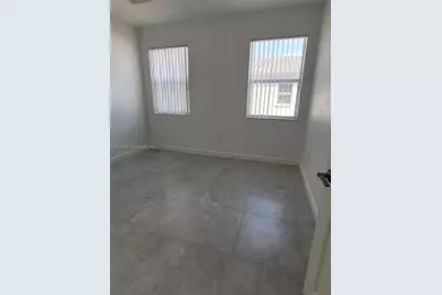 2685 SE 13th St #2685, Homestead, FL 33035 - Photo 9