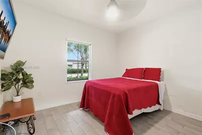15585 SW 176th Ter, Miami, FL 33187 - Photo 15