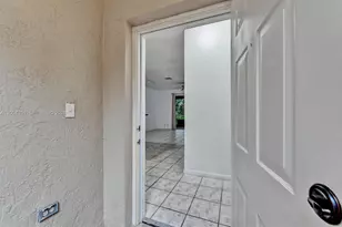 3897 Tree Top Dr, Weston, FL 33332 - Photo 25