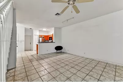 3897 Tree Top Dr, Weston, FL 33332 - Photo 9