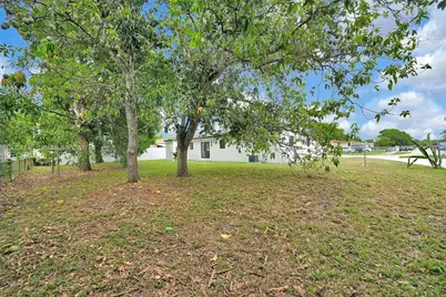 16930 NW 37th Pl, Miami Gardens, FL 33055 - Photo 21