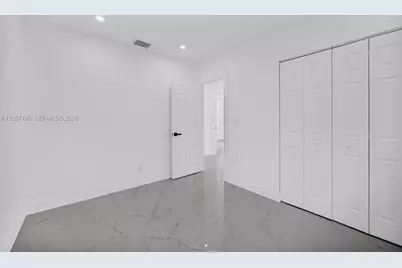 16930 NW 37th Pl, Miami Gardens, FL 33055 - Photo 15