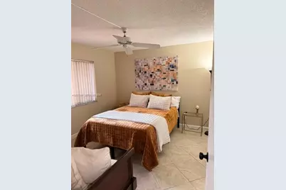 140 SW 96th Ter #102, Plantation, FL 33324 - Photo 9