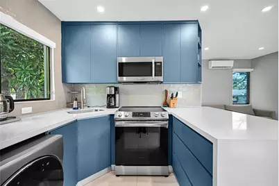 145 NE 49th St #B, Miami, FL 33137 - Photo 7