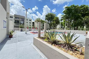 8000 SW 149th Ave, Miami, FL 33193 - Photo 23