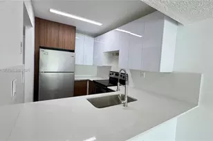 8000 SW 149th Ave, Miami, FL 33193 - Photo 7
