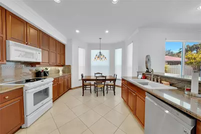 5340 SW 33rd Ter, Hollywood, FL 33312 - Photo 21