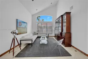 5340 SW 33rd Terrace, Hollywood, FL 33312 - Photo 9