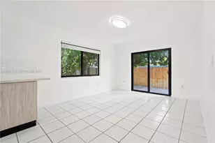 3463 SW 24th St, Miami, FL 33145 - Photo 13