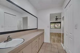 2950 NW 106th Ave, Sunrise, FL 33322 - Photo 13