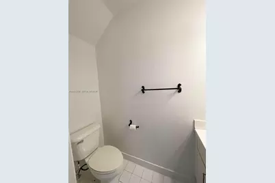 12162 SW 5th Ct, Pembroke Pines, FL 33025 - Photo 11