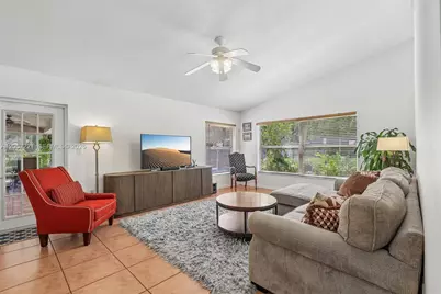 13100 NW 11th Dr, Sunrise, FL 33323 - Photo 13