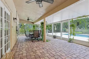 13100 NW 11th Dr, Sunrise, FL 33323 - Photo 3