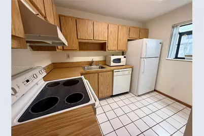 114 Gardens Dr #104, Pompano Beach, FL 33069 - Photo 5