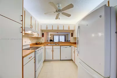 7120 S Devon Dr #110, Tamarac, FL 33321 - Photo 15