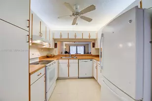 7120 S Devon Dr, Tamarac, FL 33321 - Photo 15