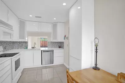 11529 SW 133rd Ter, Miami, FL 33176 - Photo 5