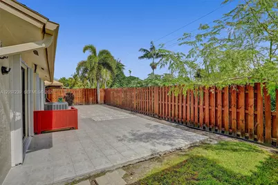 11529 SW 133rd Ter, Miami, FL 33176 - Photo 31