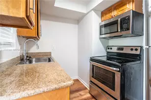 7931 East Dr, North Bay Village, FL 33141 - Photo 9