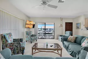 350 11th St, Key Colony, FL 33051 - Photo 9