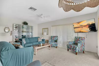 350 11th St, Key Colony, FL 33051 - Photo 11