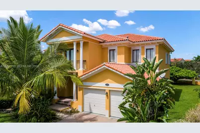 7833 SW 194th Ter, Cutler Bay, FL 33157 - Photo 1