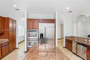 7833 SW 194th Terrace, Cutler Bay, FL 33157 - Photo 5