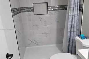 3048 E Sunrise Lakes Dr, Sunrise, FL 33322 - Photo 7