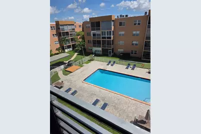 3048 E Sunrise Lakes Dr #421, Sunrise, FL 33322 - Photo 5