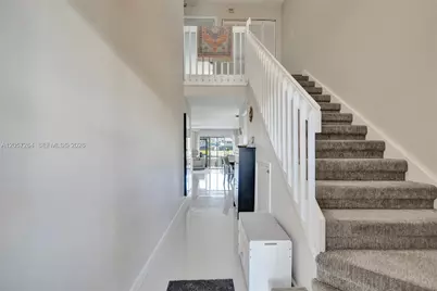 2260 W Discovery Cir W, Deerfield Beach, FL 33442 - Photo 11