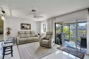 2260 W Discovery Cir W, Deerfield Beach, FL 33442 - Photo 25