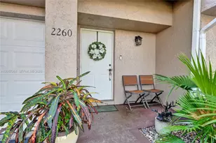2260 W Discovery Cir W, Deerfield Beach, FL 33442 - Photo 7