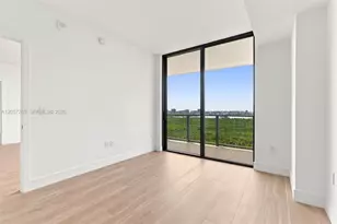 2411 Laguna Cir, North Miami, FL 33181 - Photo 13
