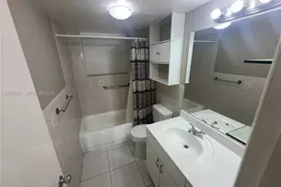 12590 NE 16th Ave, North Miami, FL 33161 - Photo 7