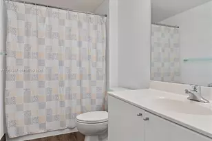 17375 Collins Ave, Sunny Isles Beach, FL 33160 - Photo 7