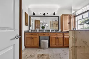 1012 Cedar Falls Dr, Weston, FL 33327 - Photo 11