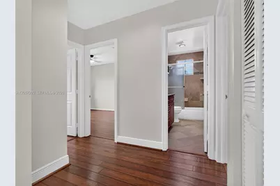 1012 Cedar Falls Dr, Weston, FL 33327 - Photo 19