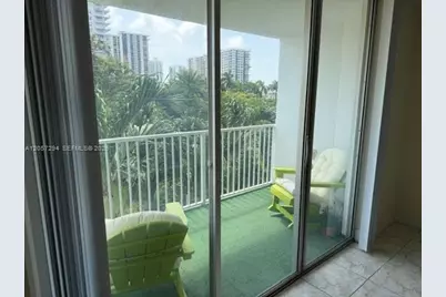 2801 NE 183rd St #308W, Aventura, FL 33160 - Photo 7
