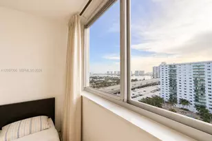 19370 Collins Ave, Sunny Isles Beach, FL 33160 - Photo 11