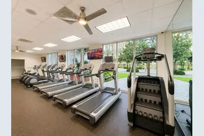 19370 Collins Ave #1410, Sunny Isles Beach, FL 33160 - Photo 9