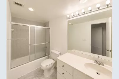 19370 Collins Ave #1410, Sunny Isles Beach, FL 33160 - Photo 5