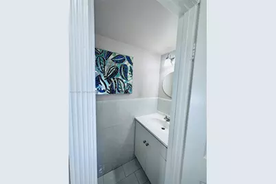 [Address not provided], Hialeah, FL 33016 - Photo 9