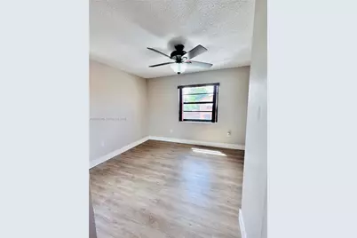 [Address not provided], Hialeah, FL 33016 - Photo 23