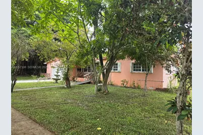 881 Albatross St, Miami Springs, FL 33166 - Photo 9