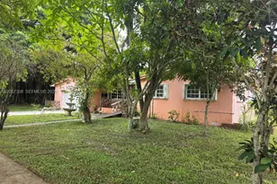 881 Albatross St, Miami Springs, FL 33166 - Photo 9