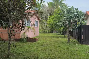 881 Albatross St, Miami Springs, FL 33166 - Photo 7