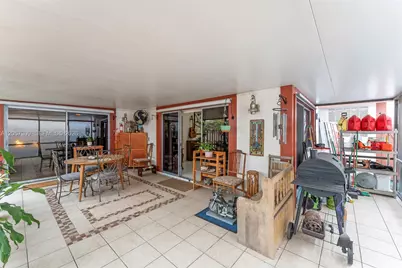 1304 Redstart Ct, Homestead, FL 33035 - Photo 7