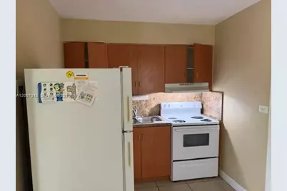 1112 NW 5th Ave #3, Fort Lauderdale, FL 33311 - Photo 3